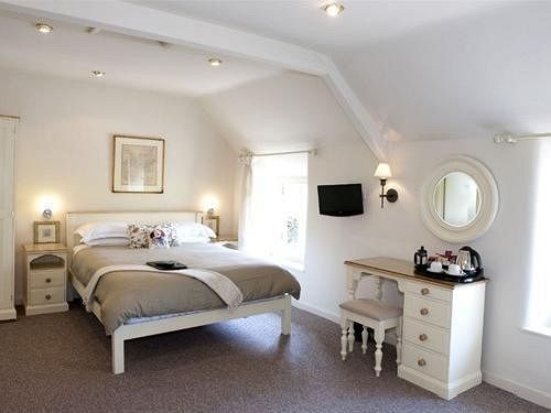 The Hollow Bottom Guiting Power Exterior foto